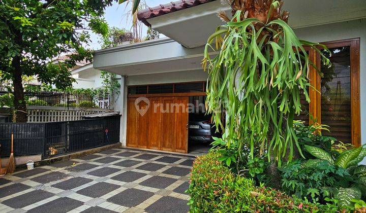 Rumah 2 Lantai Terawat Siap Huni Di Pondok Indah 2