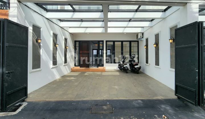 2 Unit Baru Siap Huni Konsep Modern Classic di Veteran- Bintaro