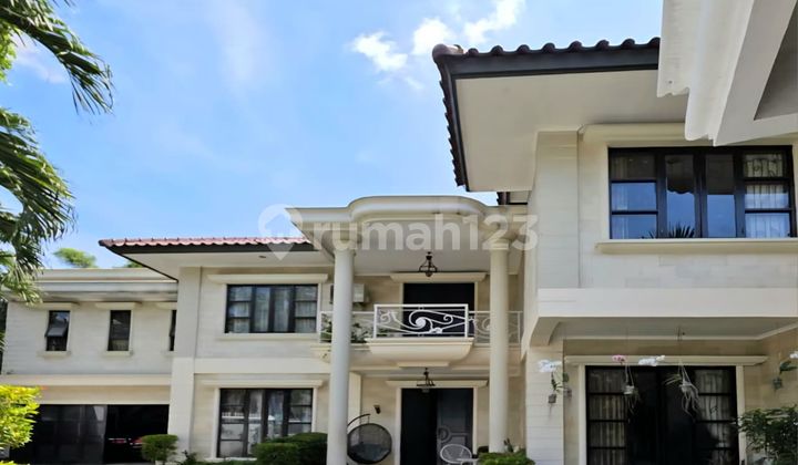 RUMAH MEWAH 2 LANTAI SIAP HUNI STRATEGIS DI CILANDAK JAKARTA SELATAN