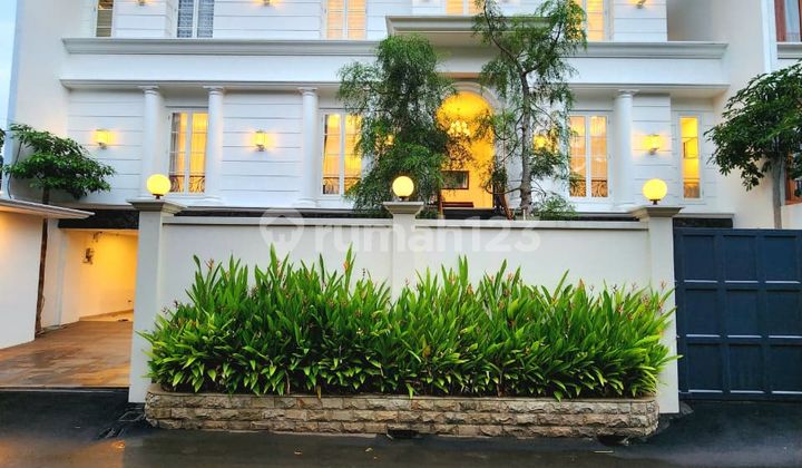 RUMAH BARU 3 LANTAI AMERIKA DESIGN LFULY FURNISH AT KEMANG JAKARTA SELATAN 2