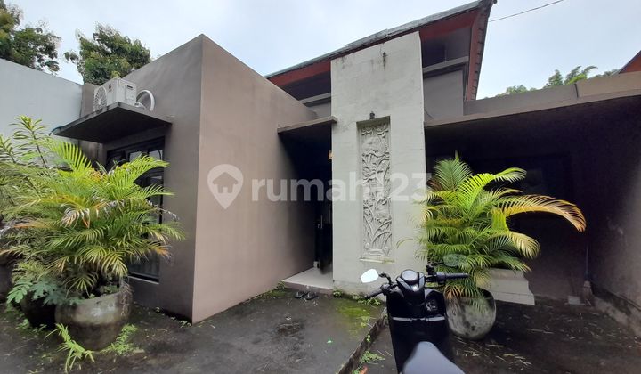 Minimalist House With One Gate System At Jimbaran Badung Bali 2