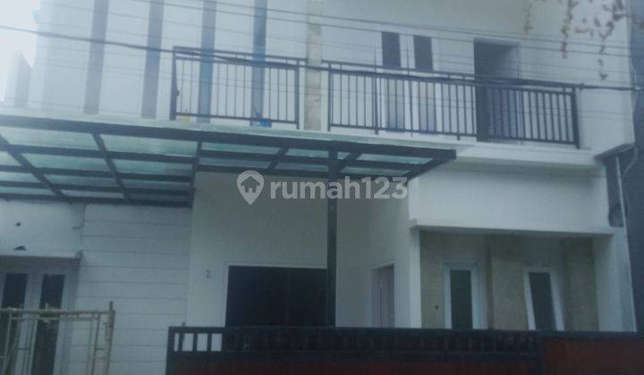 2-storey house in a strategic location at Jimbaran Badung Bali 1