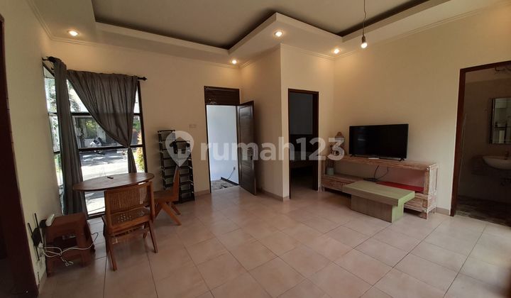 Modern House With And One Gate Sistem At Jimbaran