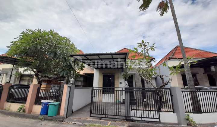 Minimalist House With One Gate Sistem At Taman Jimbaran Badung Bali 2