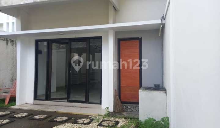 Dijual Rumah Modern Second Dengan Posisi Pojok, Lokasi Sangat Strategic Di Jimbaran, Kec. Kuta Selatan, Badung Bali 2