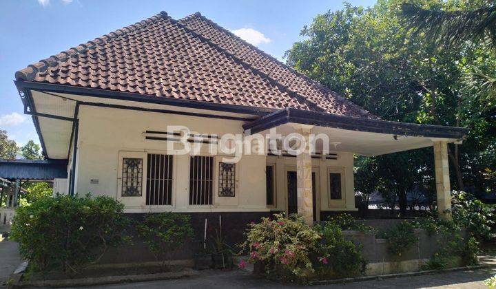 RUMAH LAMA STRATEGIS DAN PREMIUM DI PUSAT KOTA KEDIRI 2