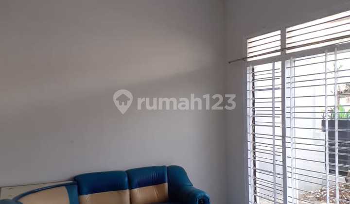 Jual Rumah Tengah Kota Puspowarno 2