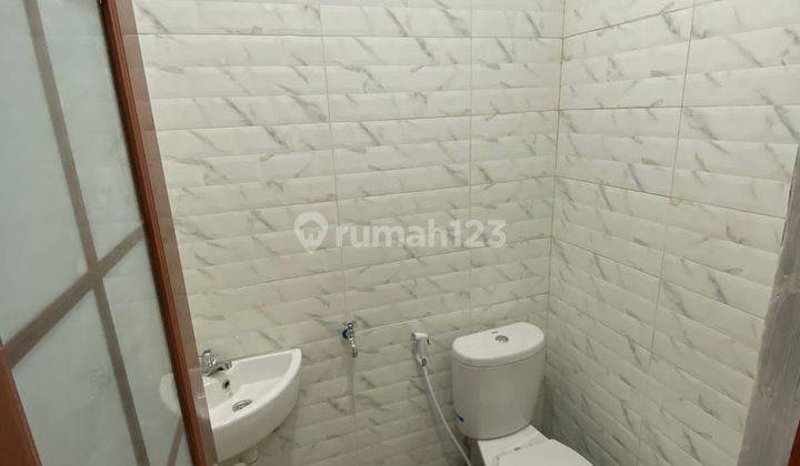 Ruko Pusat bisnis  Gang Lombok  komplek Johar Semarang  7