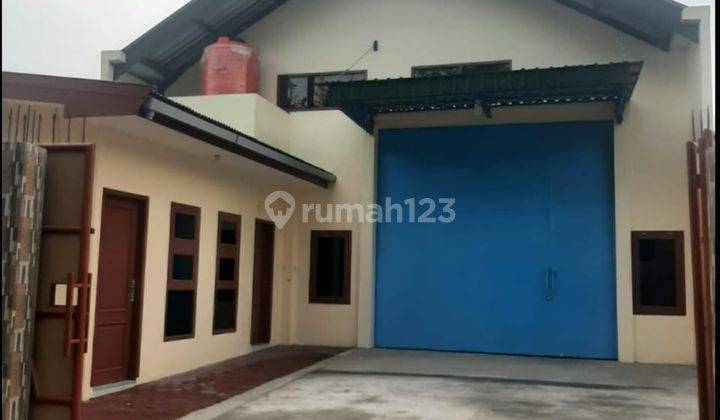 Jual gudang  untung Suropati belakang Gatot subroto 3