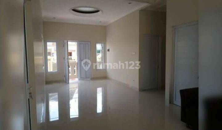 Sewa/ jual rumah bagus Supriyadi Majapahit  2