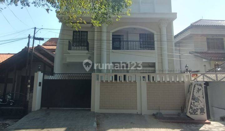 Jual rumah mewah Semarang atas Gajahmungkur 1