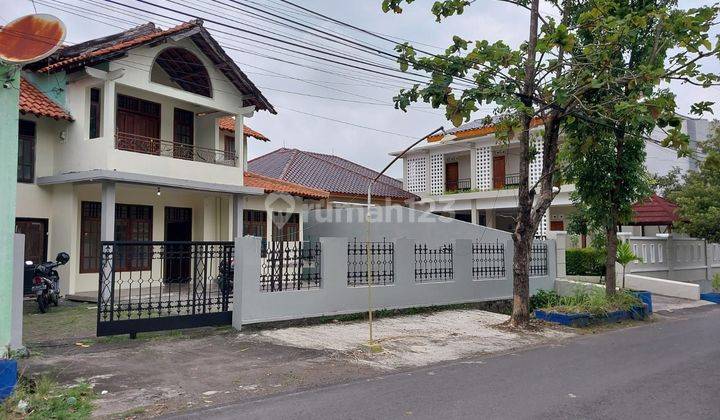 Jual Rumah luas Gedong Songo Manyaran Semarang 1