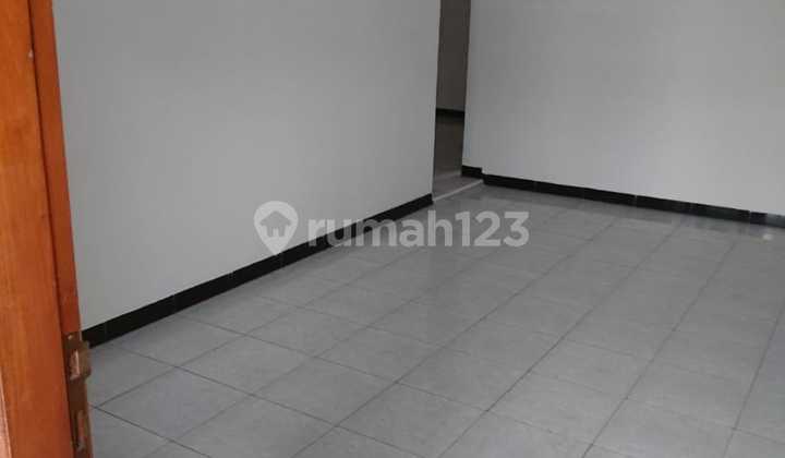 For Sale: Villa Aster Srondol Banyumanik House 2