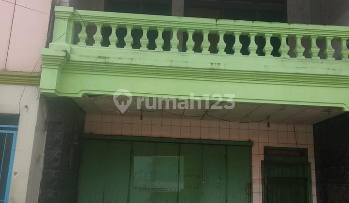 Strategic Shop House for Sale in Front of Mranggen Market Strategic Shop House for Sale in Front of Mranggen Market