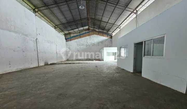 Rent Warehouse Soekarno Hatta East Semarang 1