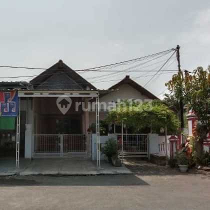Jual Rumah Pusponjolo Barat Raya Cocok Untuk Tempat Usaha  1
