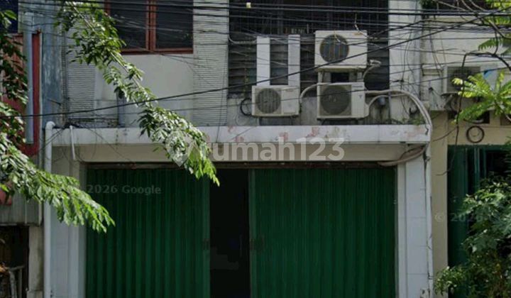 Jual Ruko 2 Lantai Tengah Kota Gendingan Dekat Queen City 1