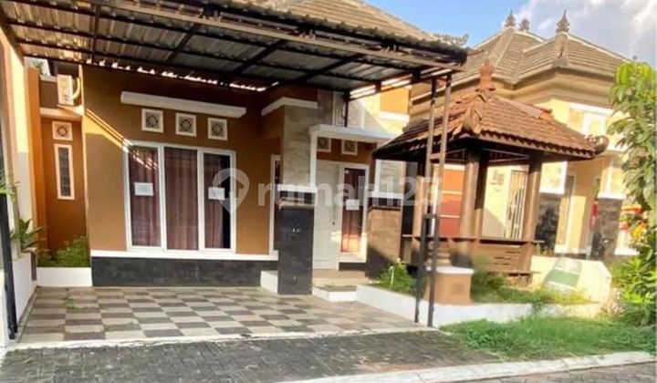 Rent House Balcony Bali, Bsb City 2