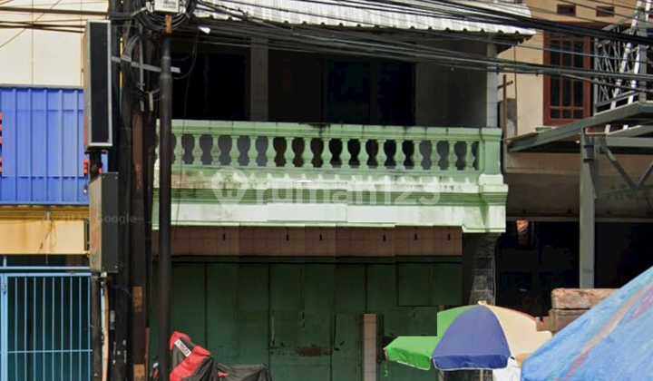 Strategic Shop House for Sale in Front of Mranggen Market Strategic Shop House for Sale in Front of Mranggen Market