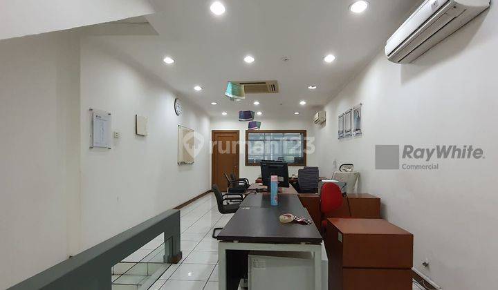 Dijual Ruko di Jl. Arteri Pondok Indah, Kebayoran Lama, Jakarta Selatan 2