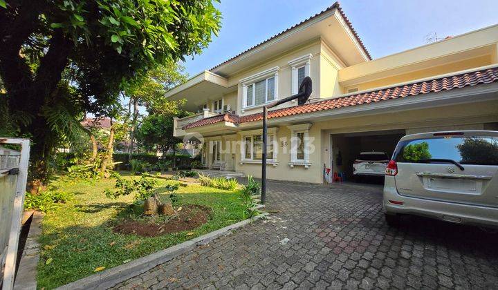 Rumah taman Huk 2 lantai luas 867 m dijalan Cempaka Bintaro, Pesanggrahan. Jakarta Selatan 2