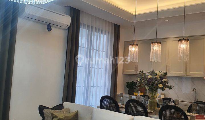 Rumah mewah Mainroad di Citragrand sambiroto tembalang 6