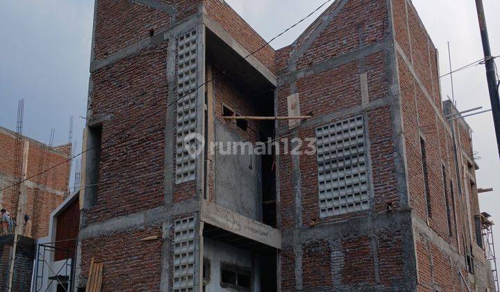  Kost Baru Mulawarman Tembalang Proses Finishing 1