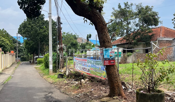 Tanah Samping Stadion Belakang Akpol Gajah Mungkur 1