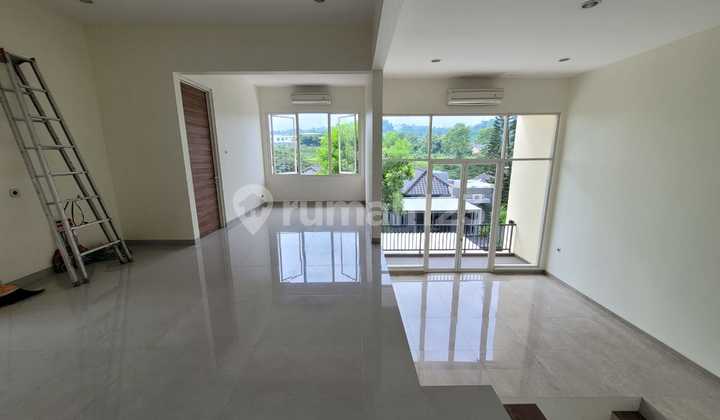 Affordable Luxury Golf Course Temple Hook House Ready to Move In 2