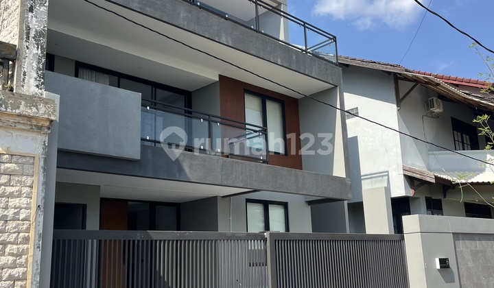 Rumah Baru Mewah Bukitsari 3 Lantai View Gunung Ungaran  2