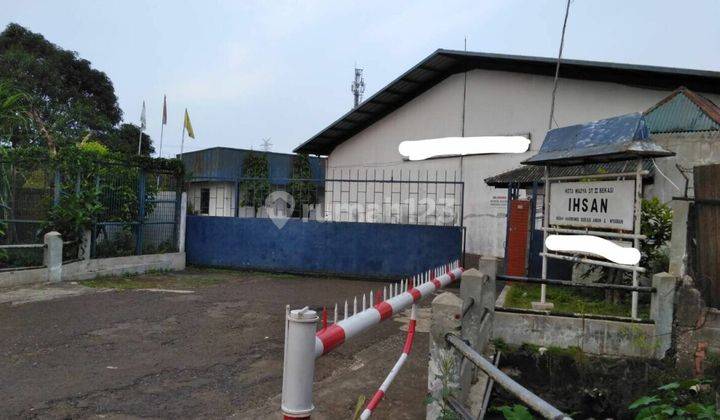 Pabrik ex Cat Rambut di Jl. Mochtar Tabrani, Bekasi  9