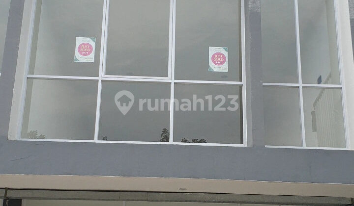 Ruko 2 Lantai Siap Pakai di Komplek Multi Bizpark, Bekasi  5
