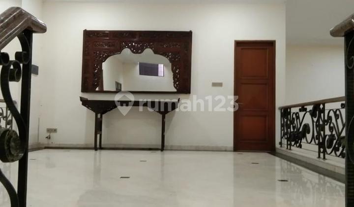 Rumah di Kemang Timur, Mampang Prapatan, Jakarta Selatan  5