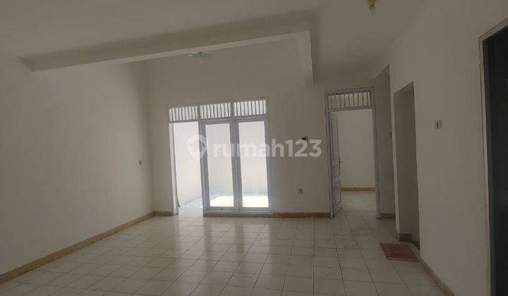 Dijual Rumah 2 Lantai di Metland Menteng, Jakarta Timur  2