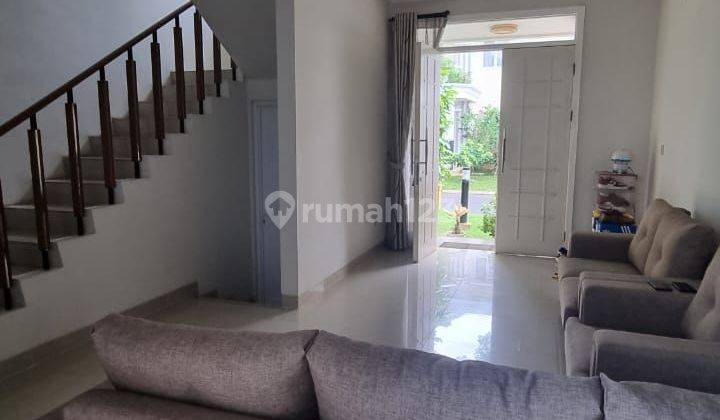 Rumah Bagus Lebar 8 Dekat Mall di Cluster Vernonia, Summarecon Bekasi, Bekasi  2