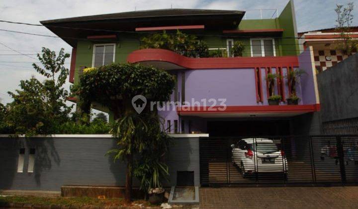 Rumah Megah Harga Minimalis di Kemang Pratama 2, Kemang Pratama, Bekasi  1