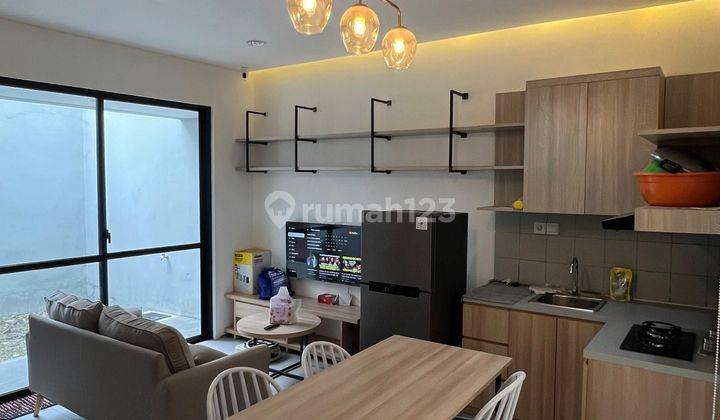 Rumah Bagus Fully Furnished Cluster O8 Grand Wisata Bekasi  2