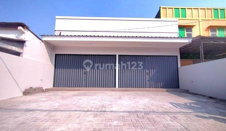 Ruko Gandeng Hadap Barat Dekat Summarecon Bekasi Di Jl. Raya Perjuangan, Bekasi Utara 1