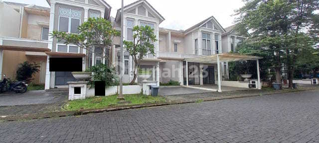 House for Sale in Cluster Whitsand Greenwich Park BSD City Pagedangan Tangerang 2