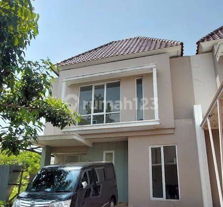 Rumah Dijual Cepat Di Cluster Latigo Village Paramount Pgdgn 1