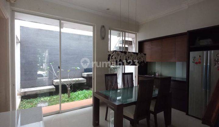 Rumah Dijual Di Cluster Chalcedony Timur PHG Summarecon Pagedangan Tangerang 2