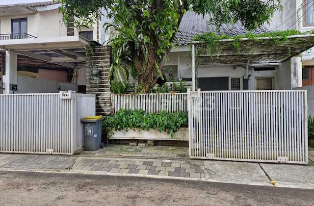 Rumah Dijual di Nusa Loka Sektor 14,4 Serpong Tangsel