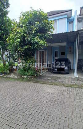 Rumah Dijual di Cluster Vivacia The Eminent Bsd City Pagedangan Tangerang