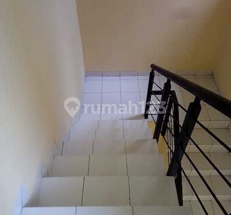 Rumah Dijual Cepat Di Cluster Green Park Serpong Garden Cisauk Tangerang 2