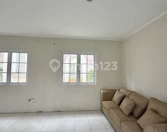 Boarding House for Sale in Cluster Alesha Vanya Park, BSD City, Pagedangan, Tangerang 2