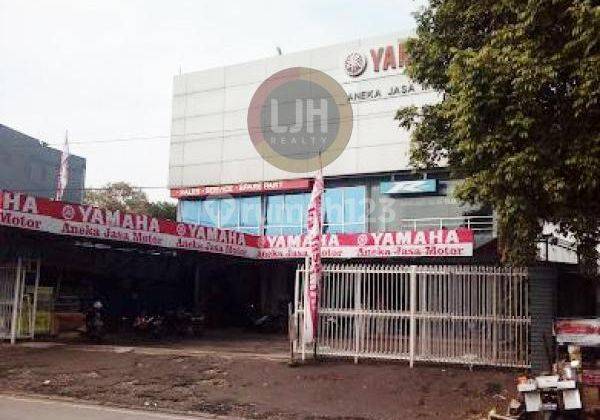 Dijual Gedung Ex Showroom di Jalan Kh Sholeh Iskandar Cibadak Bogor 1