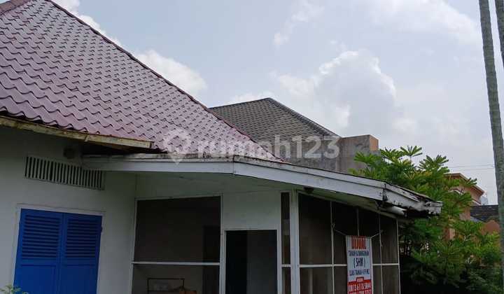 Spacious House on Sei Belutu Road, Medan, North Sumatra