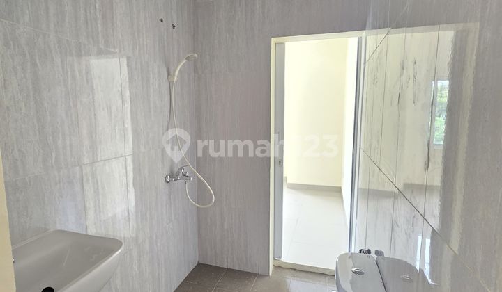 Ready-to-Occupy House in Gading Serpong, Cluster Michelia 2