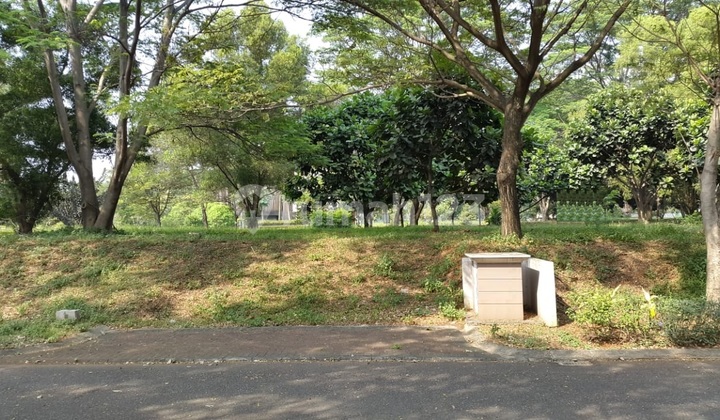 The Royal Orchard = Akses Kelapa Gading