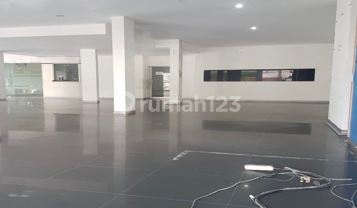Gedung Showroom Pluit Lokasi Bagus Untuk Usaha